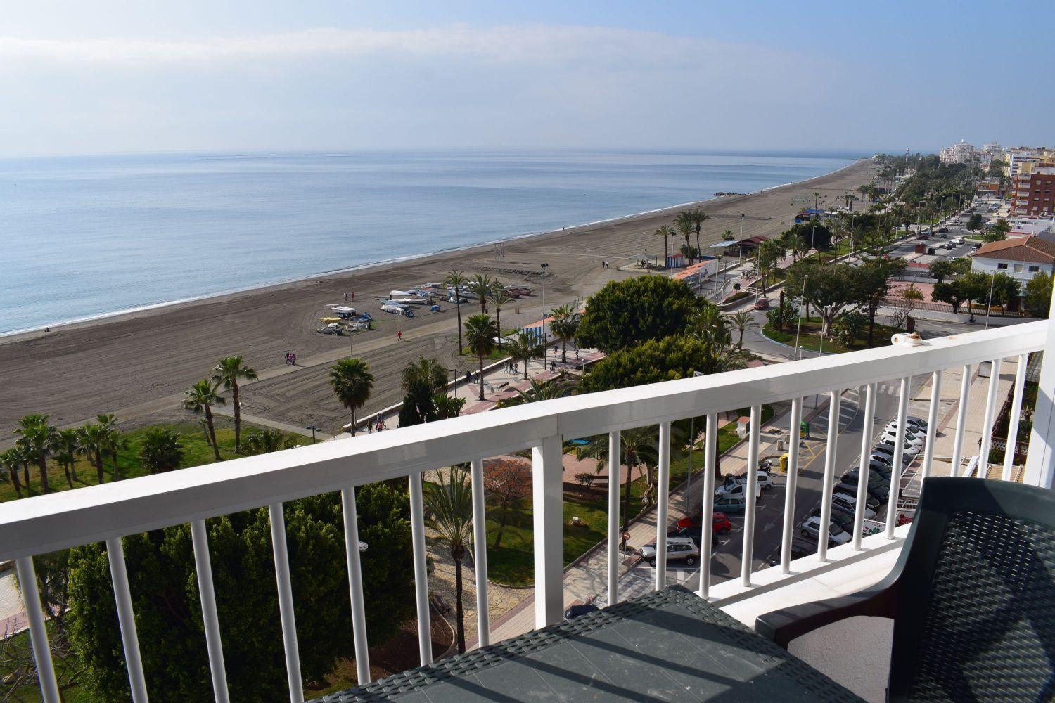 Primera Linea De Playa - Zona Club Nautico Torre Del Mar Exterior photo